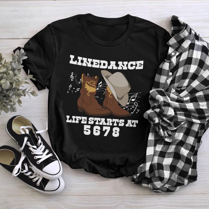 Linedance life starts at 5 6 7 8 - Love linedancing, linedancer shoes graphic T-shirt