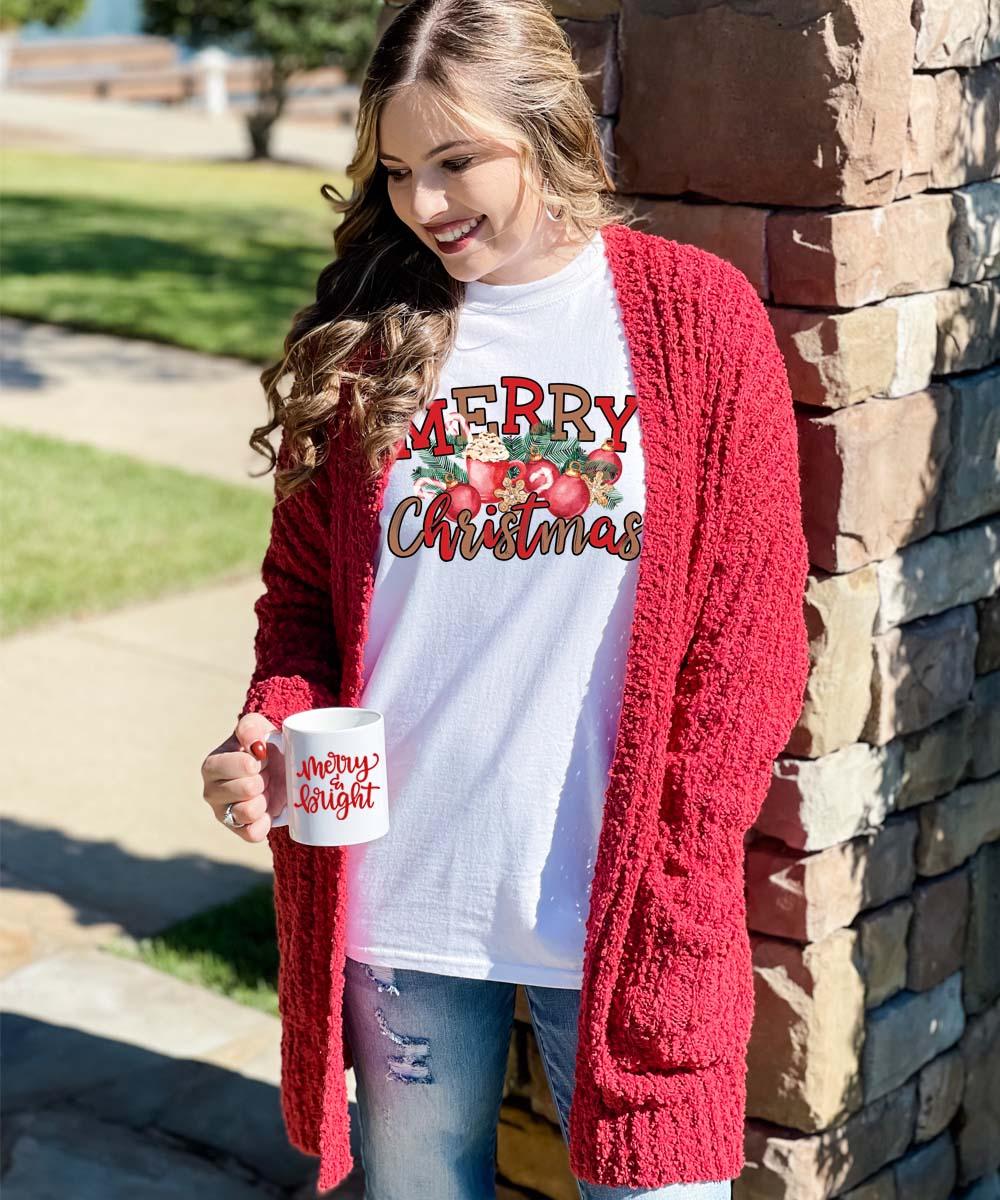 Merry Christmas T-shirt - Christmas day ugly sweater, Christmastime cocktail