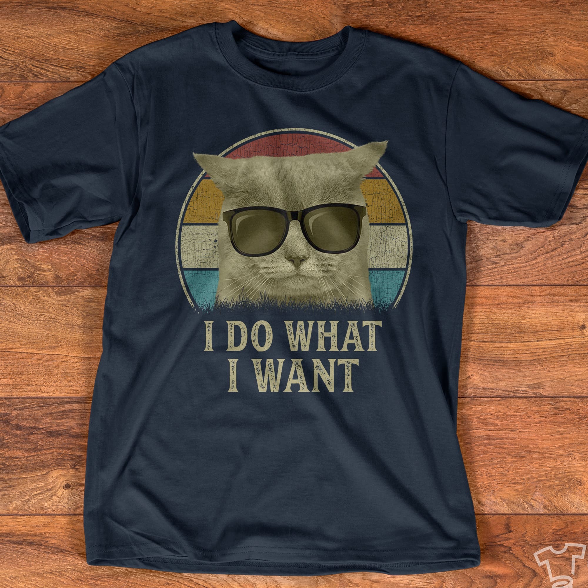 Cat Glasses Graphic T-shirt - I do what i want
