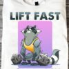 Raccoon Weight Lifting - Lift fast roll trash