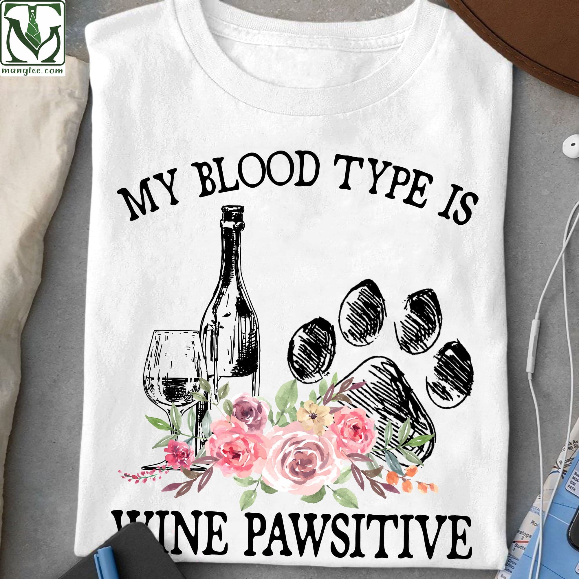 Wine Dog Footprint - My blood type is wine pawsitive