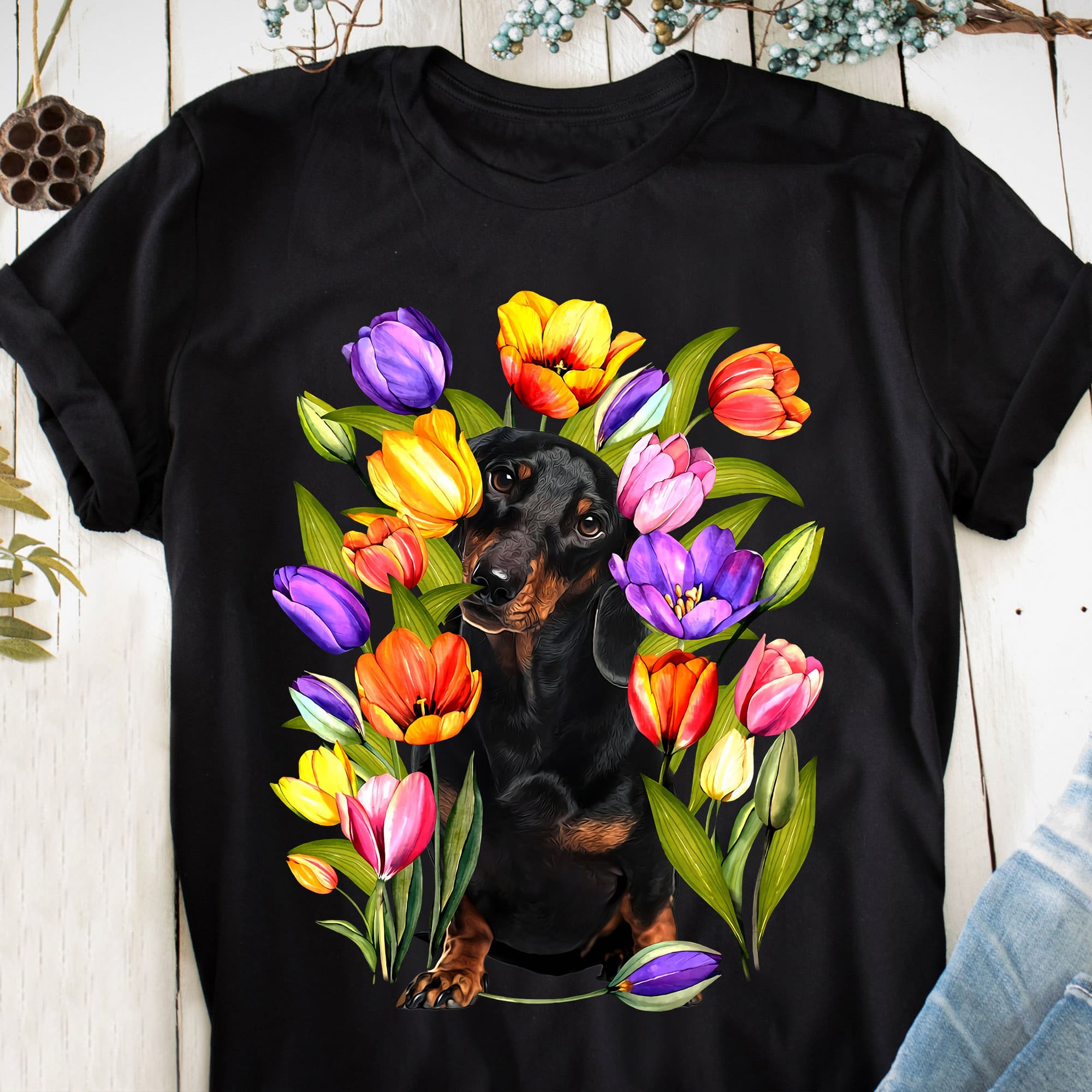 Dachshund and tulip - Gift for dog lover, Dachshund dog graphic T-shirt