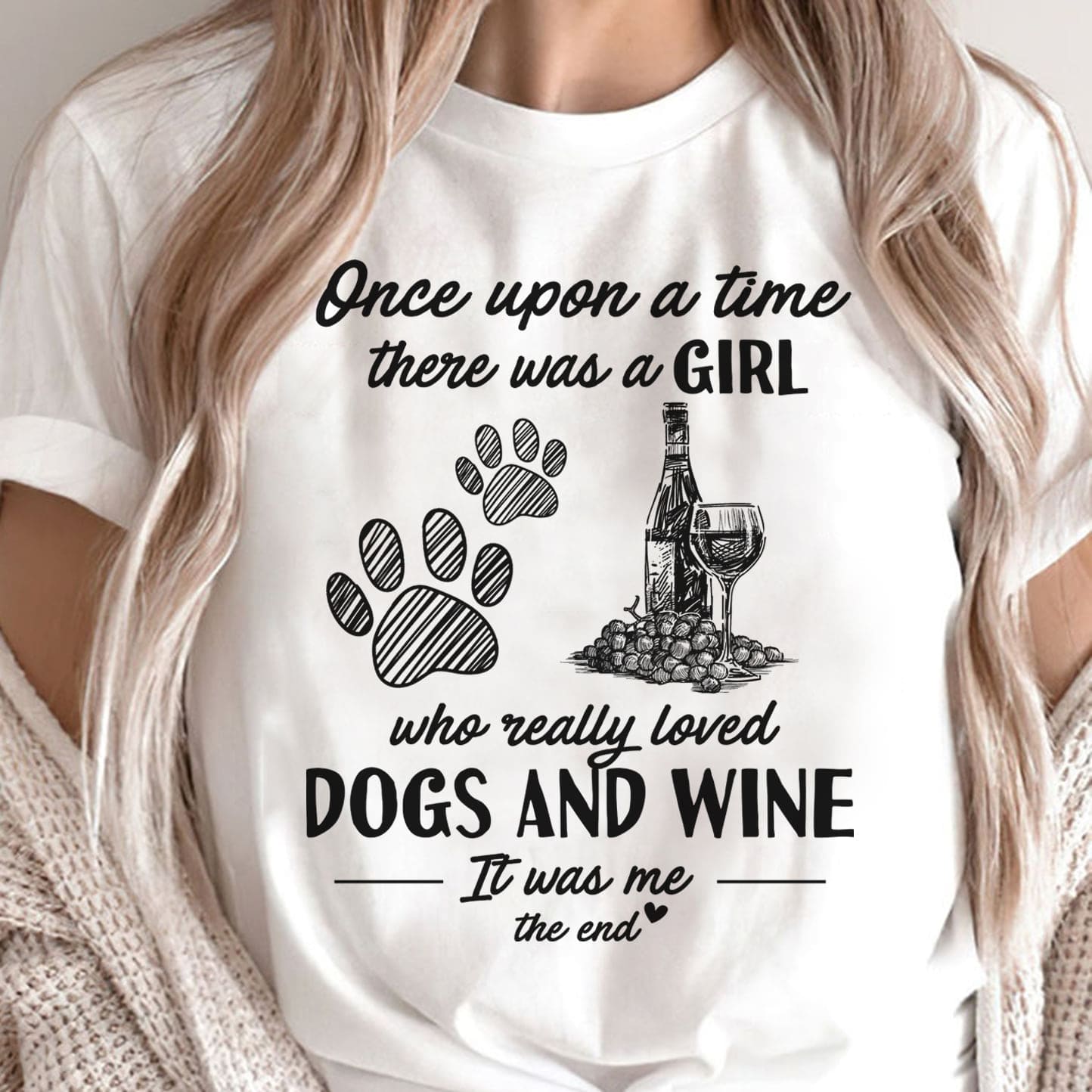 Once upon a time there was a girl who really loved dogs and wine - Dog footprint and wine