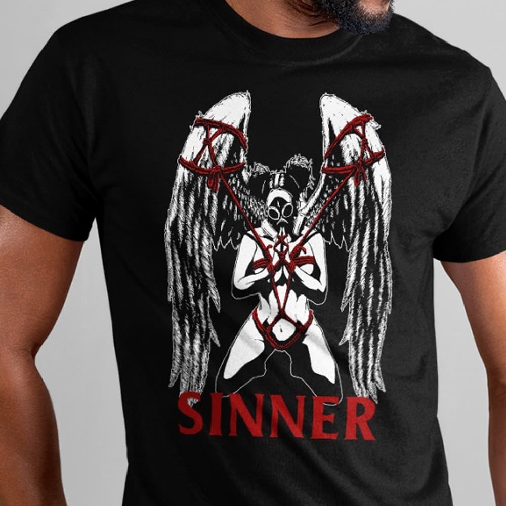The sinner T-shirt - Woman with wings, Halloween sinner graphic T-shirt
