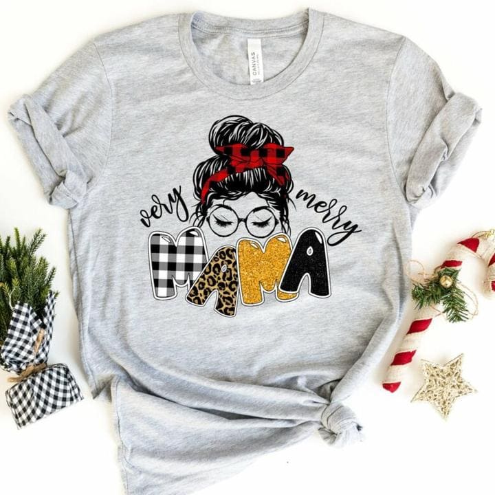 Very merry Mama - Christmas gift for mama, Merry Christmas T-shirt
