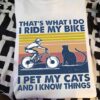 Cat Ride MTB - That's what i do i ride my bike i pet my cats and i know things