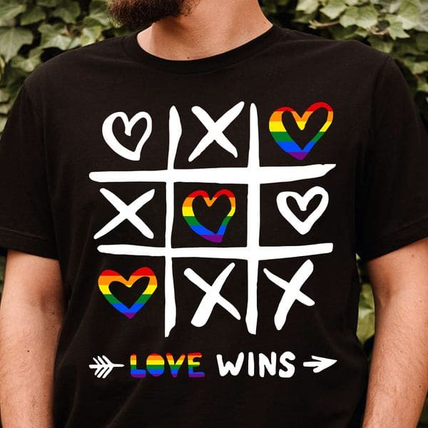 Tic Tac Toe Game LGBT Heart - Love wins