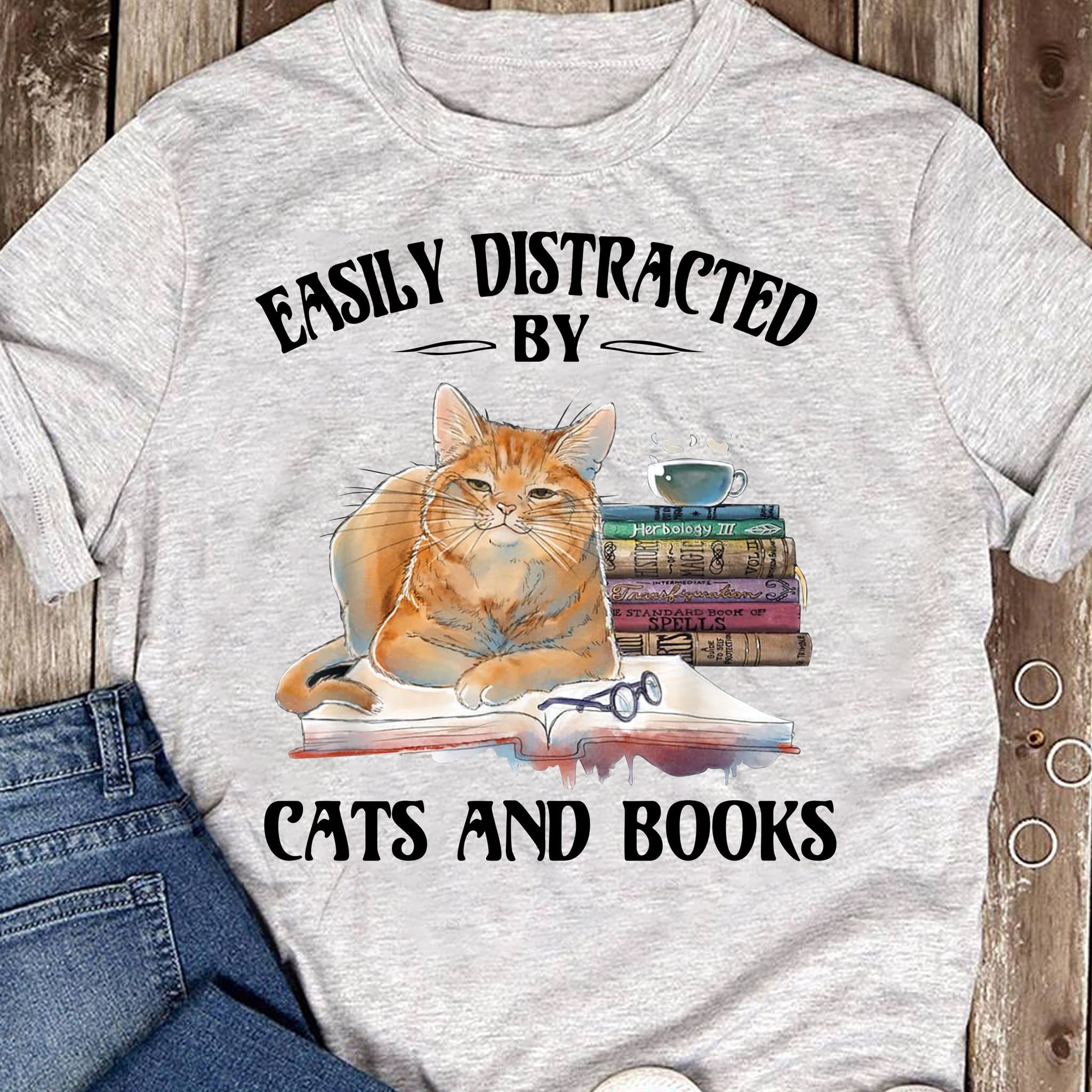 Cat Books - Easily distracted by cats and books Shirt, Hoodie, Sweatshirt -  FridayStuff