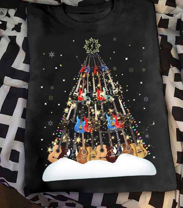 Bass guitar Christmas tree - T-shirt for guitarist, Xmas day for guitarist