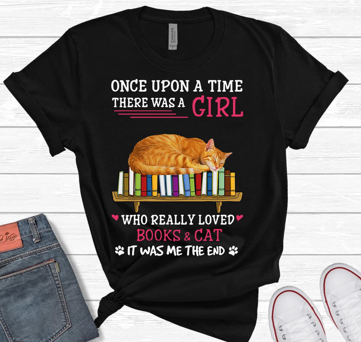 Once upon a time there was a girl who really loved books and cats - Gift for bookaholic